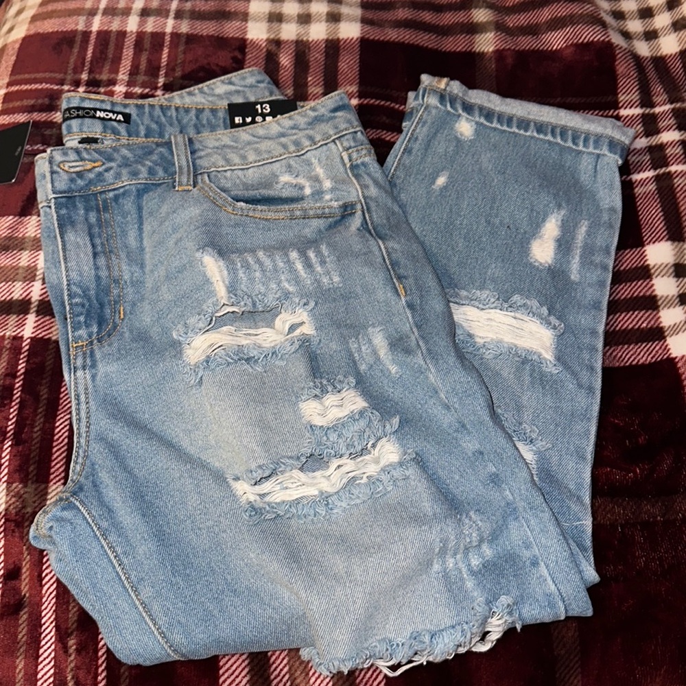 Fashion Nova Jeans “Distressed”